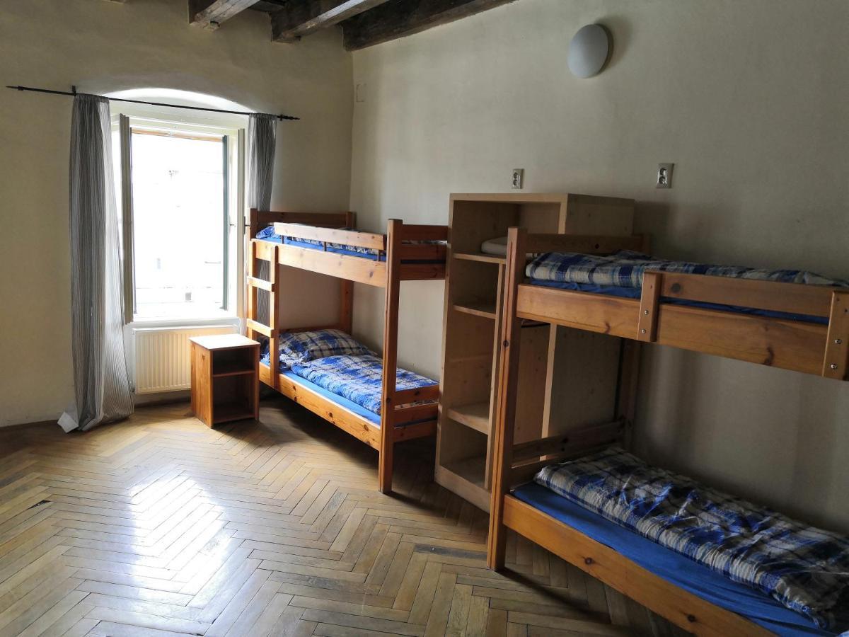 Hostel Skautsky Dom Банска-Штьявница Экстерьер фото