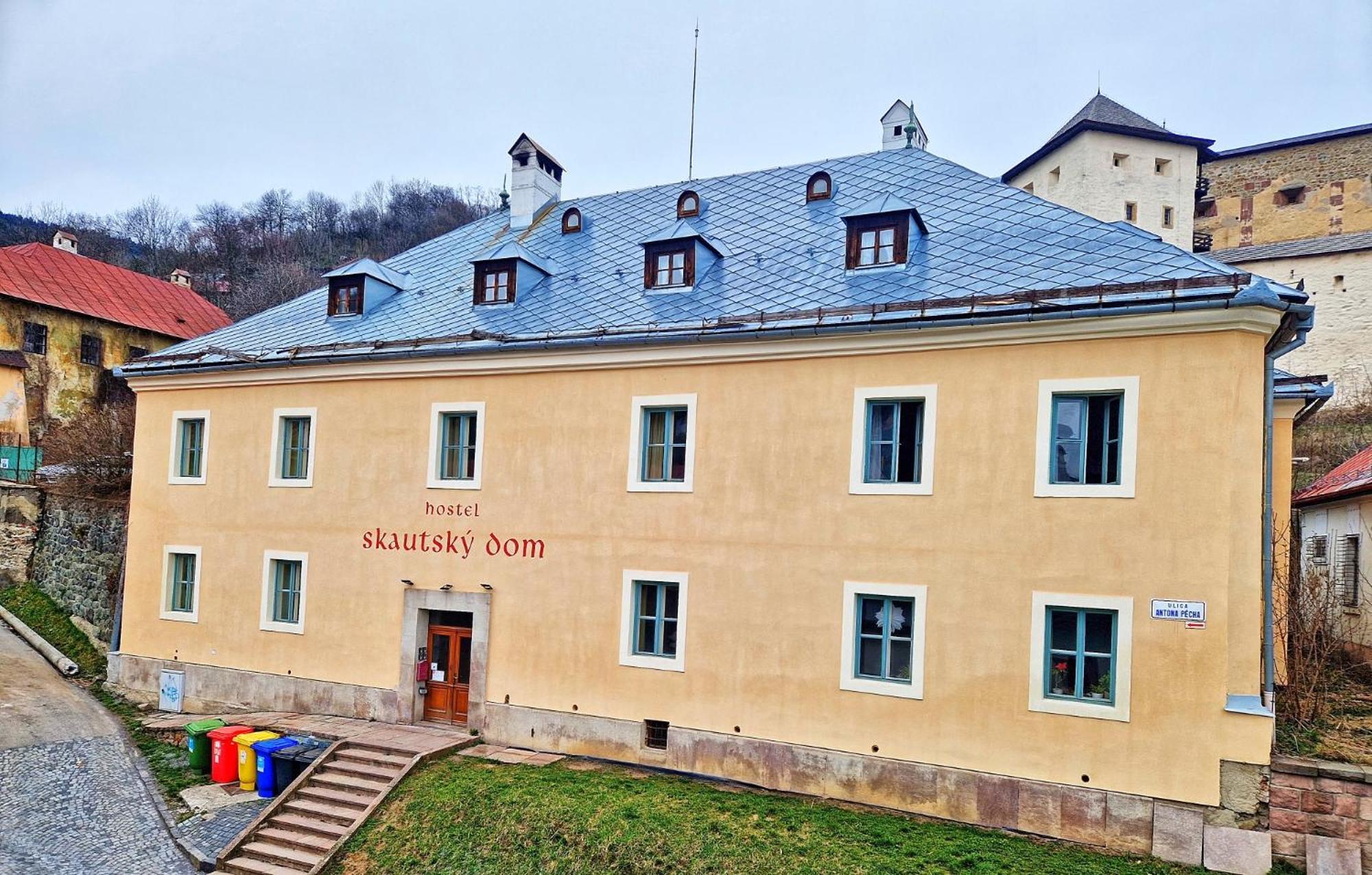 Hostel Skautsky Dom Банска-Штьявница Экстерьер фото